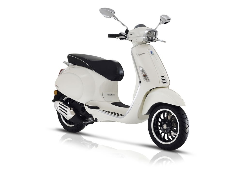 Vespa Sprint 50 4T 3V (2018 20), prezzo e scheda tecnica