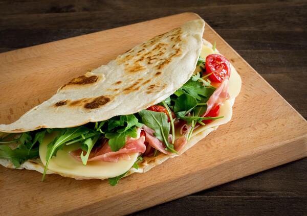 La ricetta della piadina home made, per sentirsi a casa come a Misano