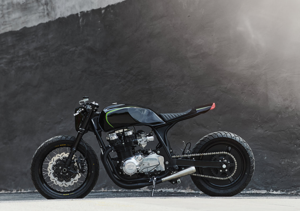 Danger Zone: una Kawasaki GPZ1100 in stile Top Gun 