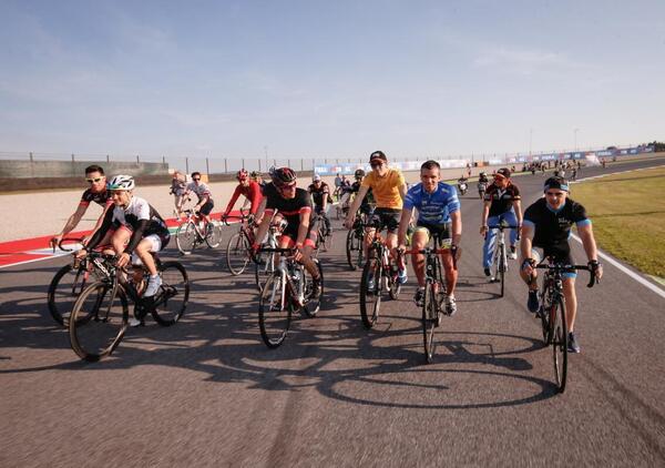 Oggi &egrave; la giornata mondiale della bicicletta e io odio i ciclisti (ma anche i motociclisti)