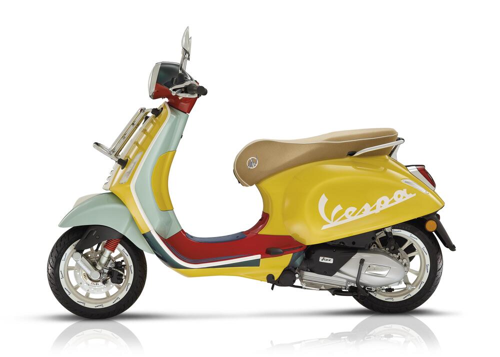 Vespa Primavera Sean Wotherspoon, molto meglio della versione Dior!