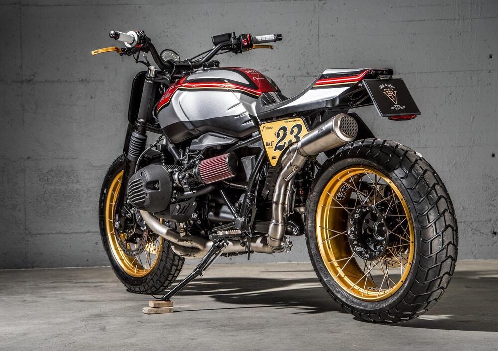 FlatNine o NineTracker? VTR mette di traverso la BMW NineT