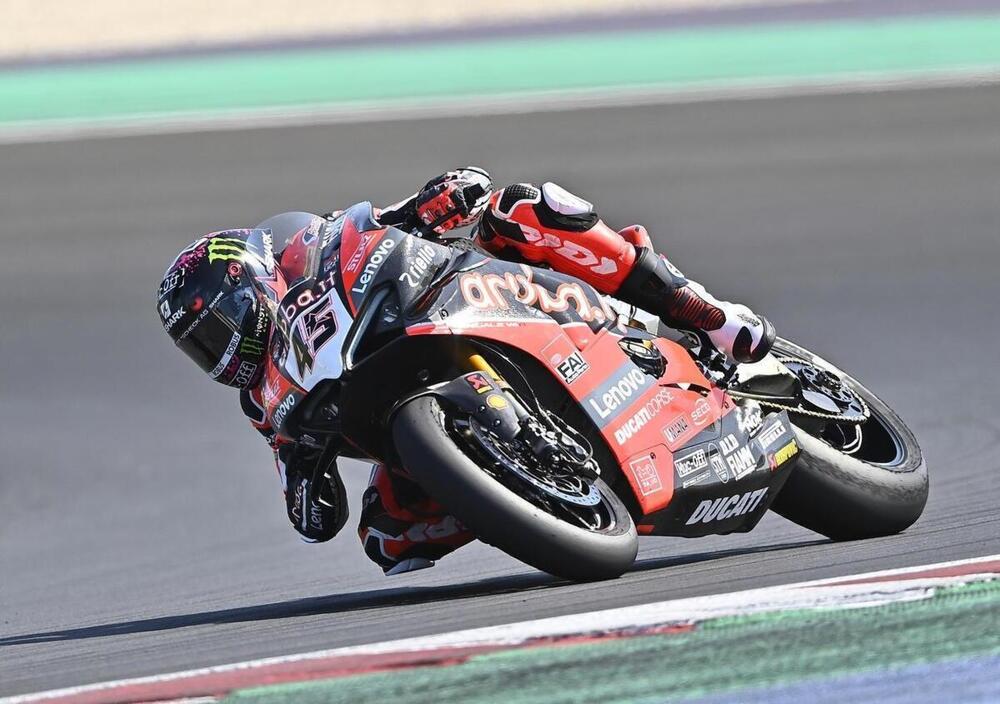 Test di Misano: vanno troppo piano le MotoGP o troppo forte le Superbike?