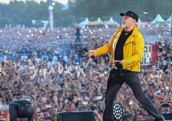 Vasco Rossi: 30 anni da Fronte del Palco, il concerto che lo ha consacrato