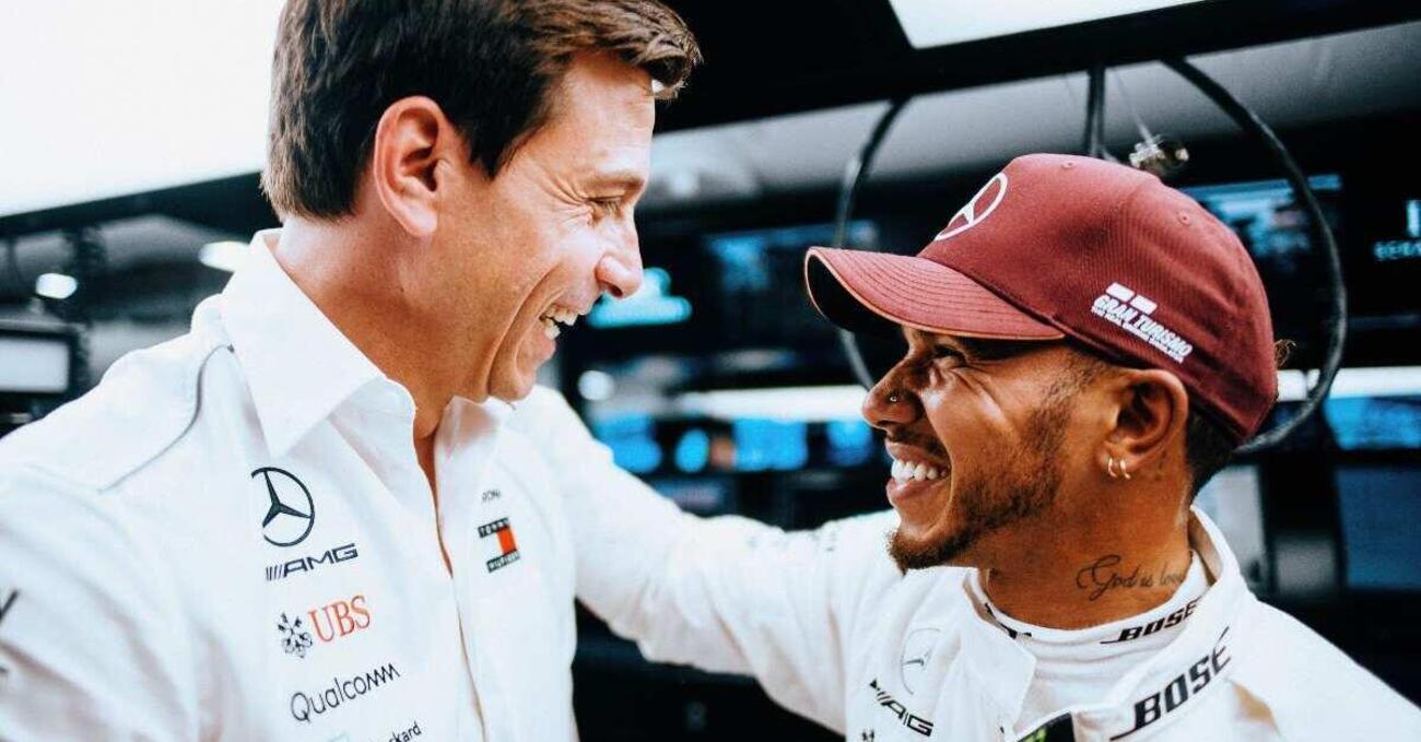 Perch&eacute; tutti odiano la Mercedes di Hamilton 