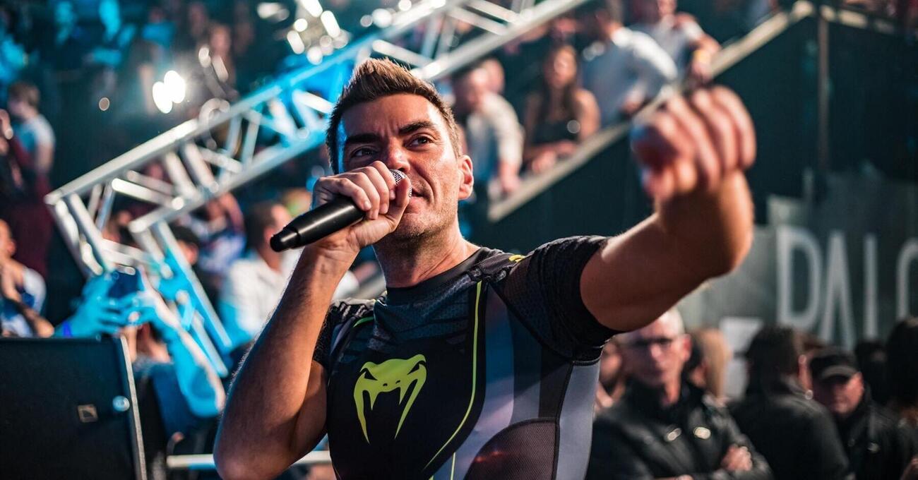 Discoteche chiuse, Gabry Ponte: &ldquo;Avete fatto i coglioni, ve lo meritate&rdquo; 