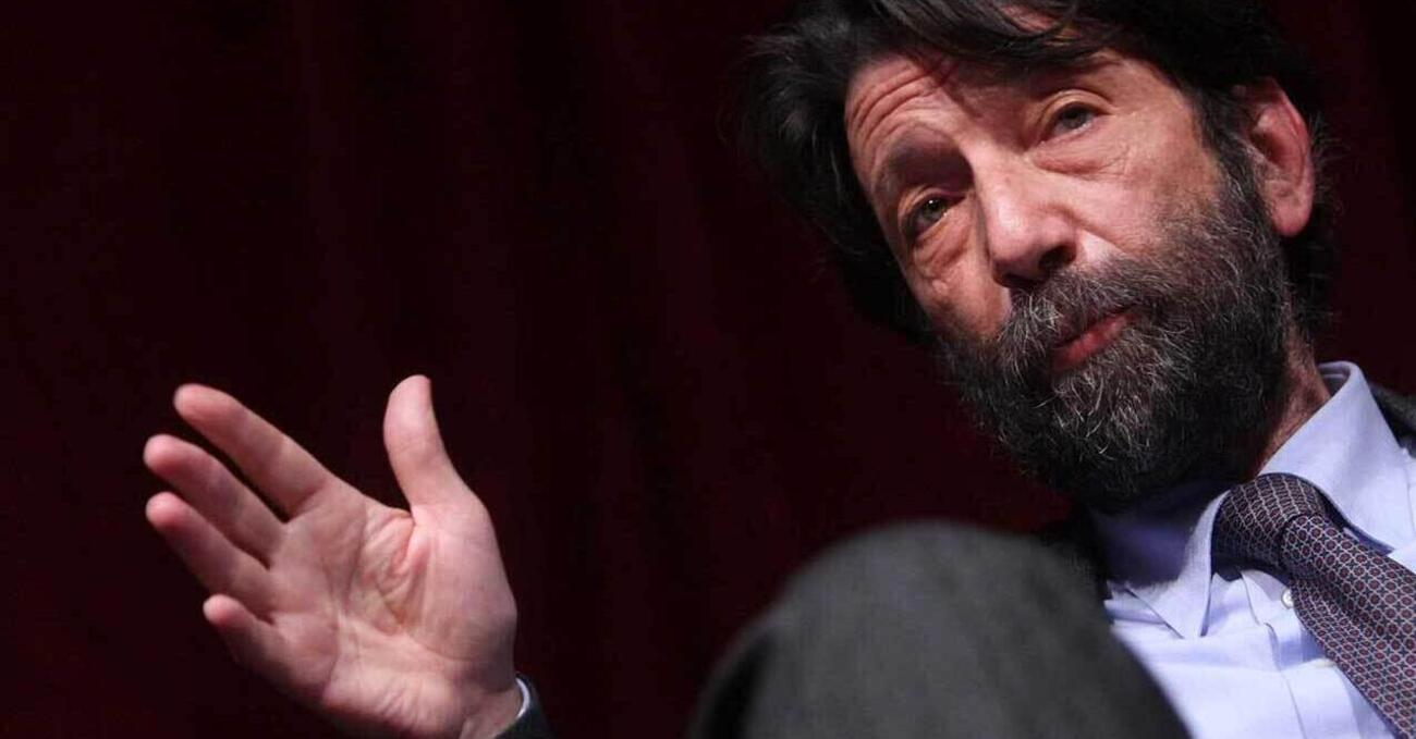 Scuola, universit&agrave; di Google, lavoro a distanza. Massimo Cacciari: &quot;Siamo cavie in un laboratorio&quot;