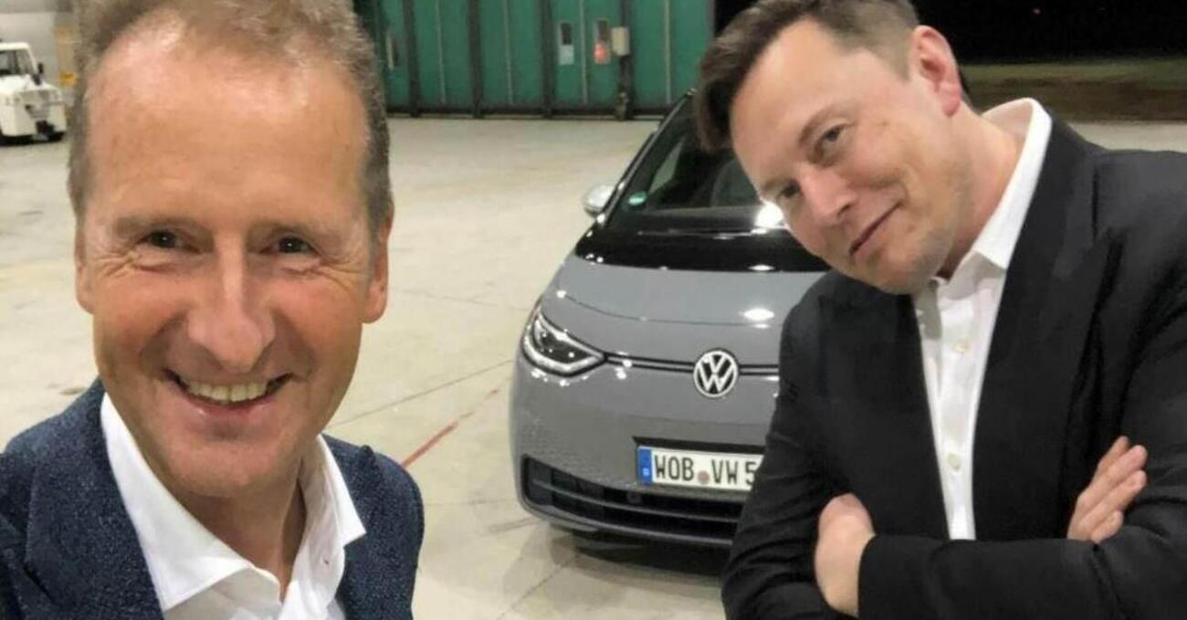 Che ci fa Elon Musk su una Volkswagen?