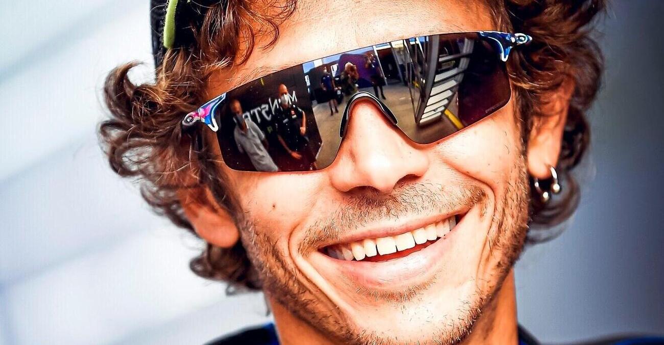 Valentino Rossi spiega come &egrave; il Mugello ai piloti della Formula 1. E su Ferrari e LeClerc dice che...