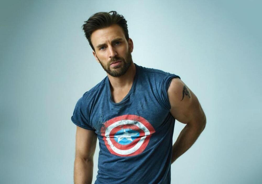 Esistono donne a cui piacciono le dick pic (o del perch&eacute; Chris Evans non dovrebbe vergognarsi)