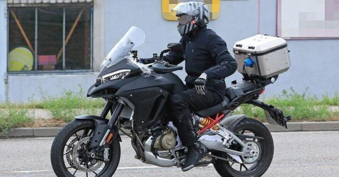 Ducati Multistrada V4: arrivano i radar anteriori e posteriori 