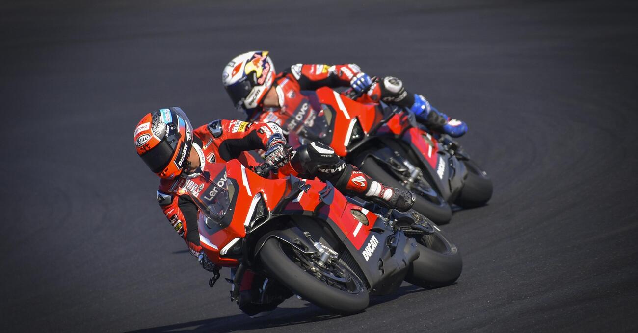 Una moto di serie può girare più forte della MotoGP? Lo abbiamo chiesto all'Ing. Bernardelle