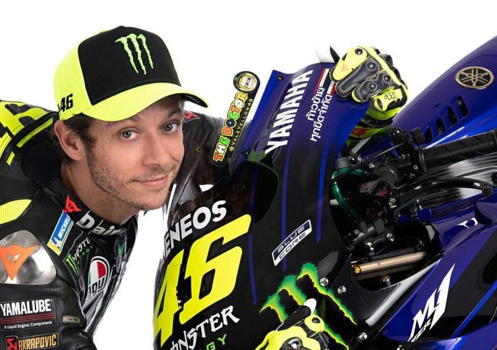 Valentino Rossi con il Covid beccato &ldquo;al volante&rdquo;