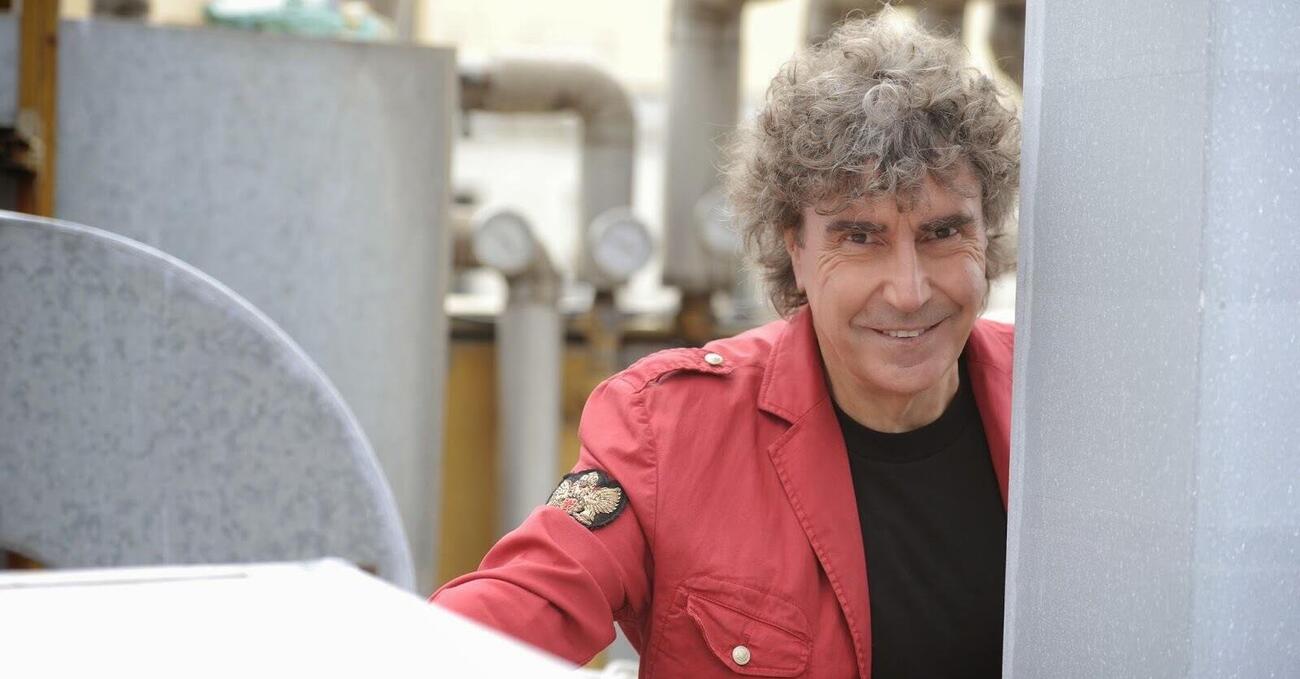 &Egrave; morto Stefano D&#039;Orazio dei Pooh, Dodi Battaglia: &quot;Mi indigno per chi minimizza il Covid&quot;