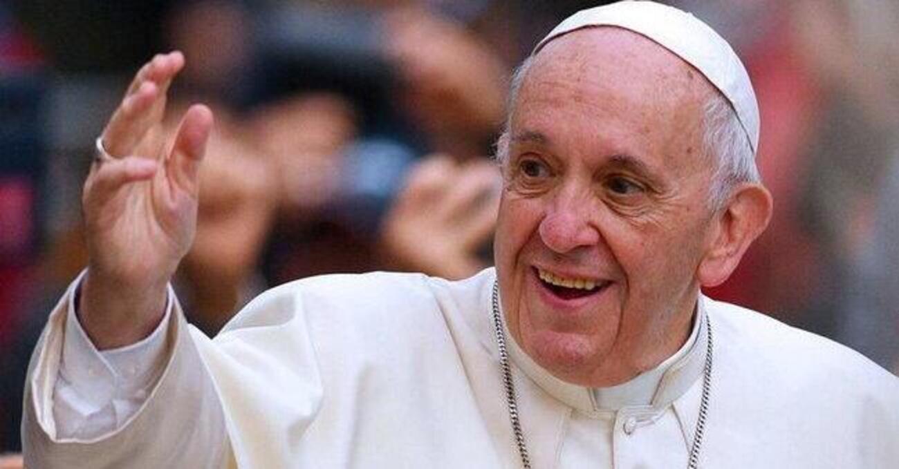 Papa Francesco &egrave; pi&ugrave; popolare della sua Chiesa