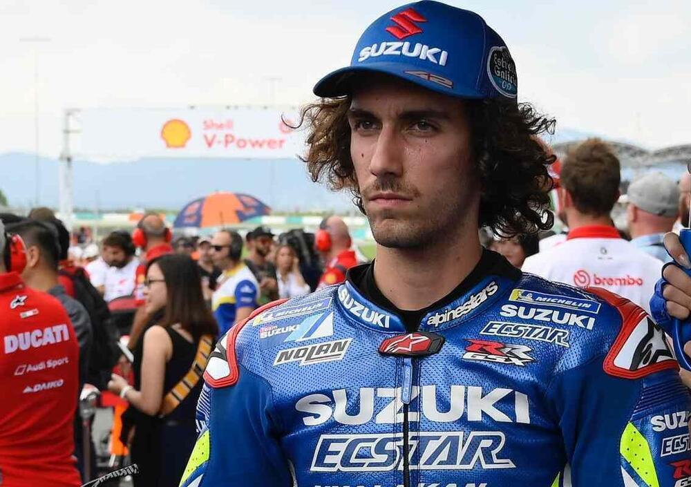 Alex Rins come Marc Marquez: dovr&agrave; operarsi alla spalla dal Dr. Mir