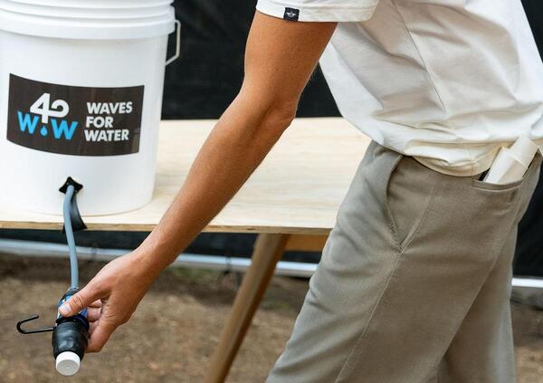 Dockers e Waves for Water: l&#039;iniziativa di Natale per aiutare le popolazioni in difficolt&agrave;