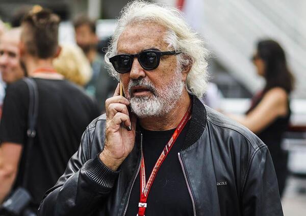 Flavio Briatore a gamba tesa su Valentino Rossi: &quot;Non &egrave; Ibrahimovic!&quot;