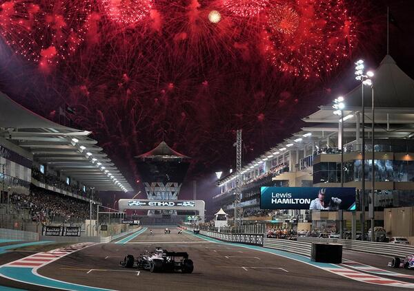 Il circuito di Yas Marina regala due biglietti per la F1, ma c&#039;&egrave; un problemino con il nome dell&#039;account scelto