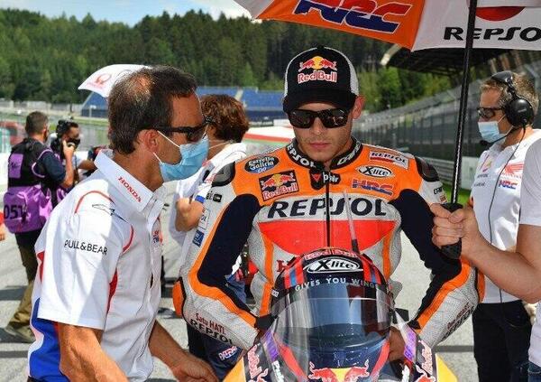 Servir&agrave; un sostituto di Marc Marquez? Nelle parole di Alberto Puig c&rsquo;&egrave; l&rsquo;investitura di Stefan Bradl