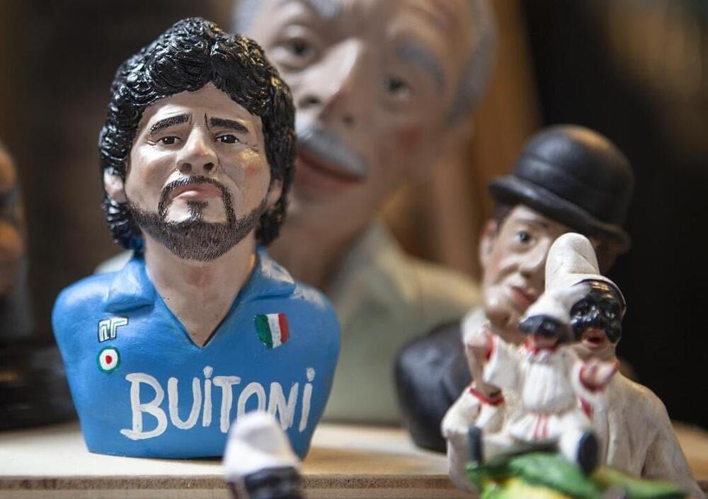 Napoli, Maradona e San Gennaro. Maurizio Zaccone: &ldquo;Ecco perch&egrave; &egrave; tutto esasperato&quot;