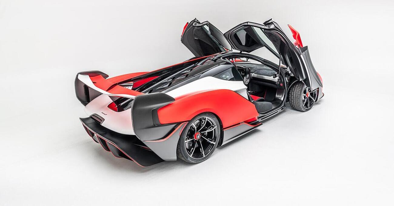 [VIDEO] McLaren Sabre: la pi&ugrave; veloce e potente di sempre (non ibrida) &egrave; solo per il mercato americano
