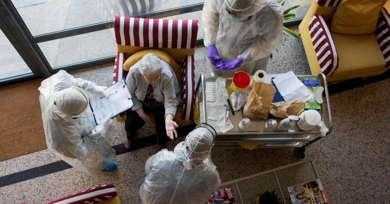 Inizia il V-Day, ma allarmano le Rsa: &laquo;Il personale sanitario rifiuta il vaccino&raquo;