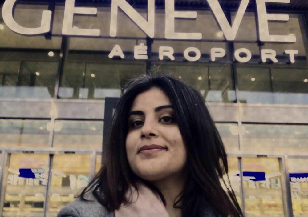 Loujain Al-Hathloul: quando guidare per la propria libert&agrave; pu&ograve; costare 5 anni di carcere 