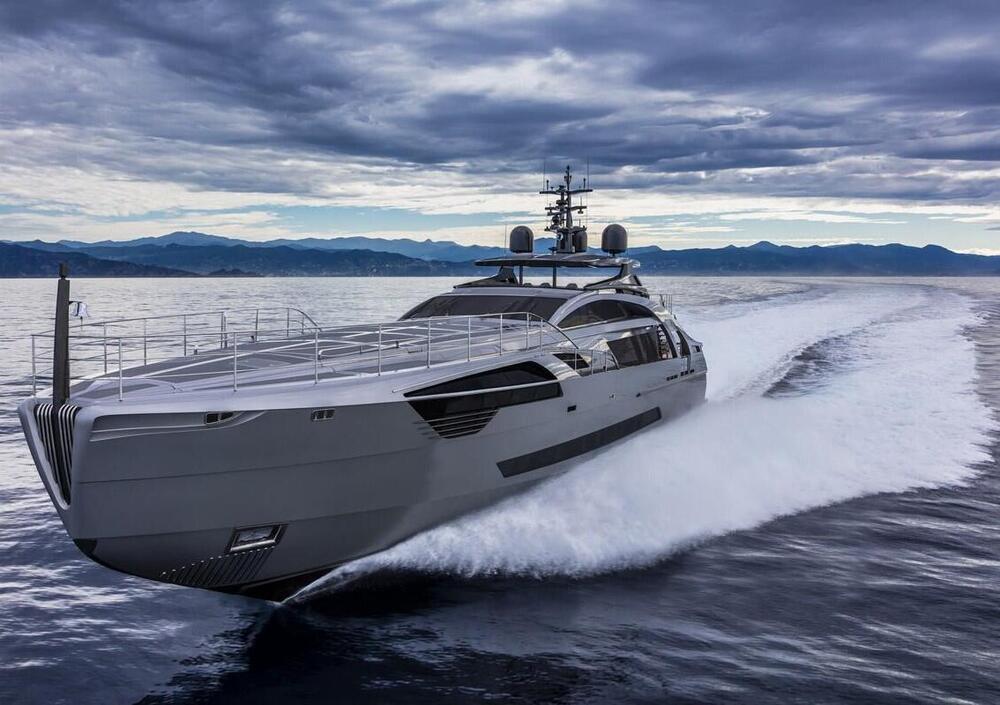 Valentino Rossi vende il suo yatch Mochi Craft per un Pershing, sar&agrave; il Titilla III?