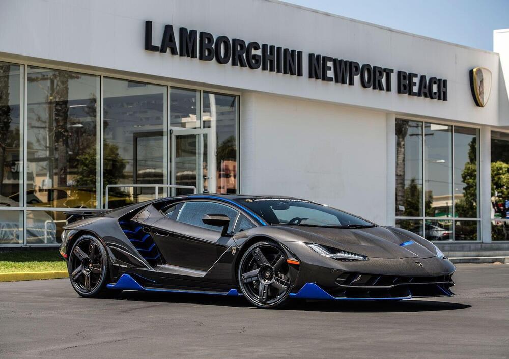 Lamborghini: una volta serviva il cash, ora il Bitcoin (quantomeno a Los Angeles)