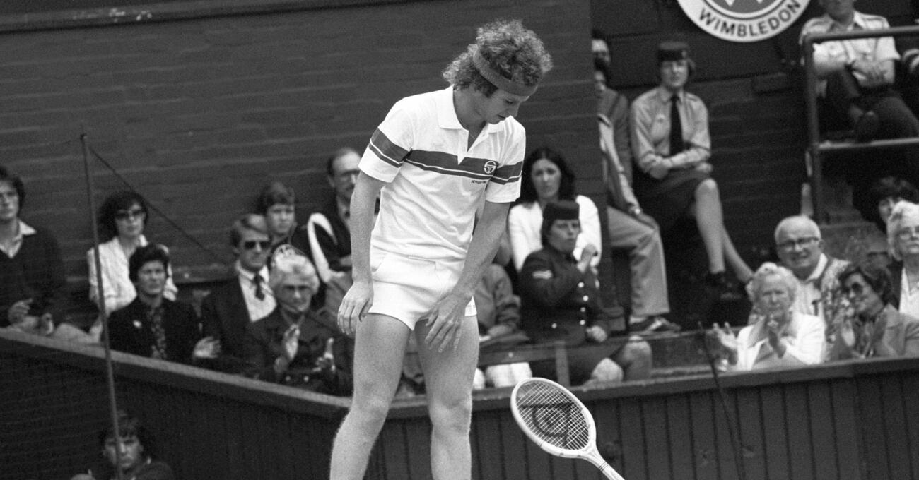 &ldquo;Lotto fino alla morte mentre gli spettatori mangiano panini al formaggio&rdquo;: il compleanno di John McEnroe