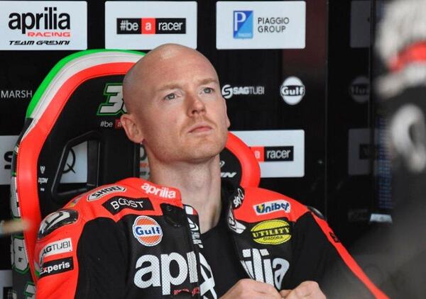 Bradley Smith: &ldquo;Aprilia con Savadori non andrebbe da nessuna parte. Dovrebbero clonarmi&rdquo;