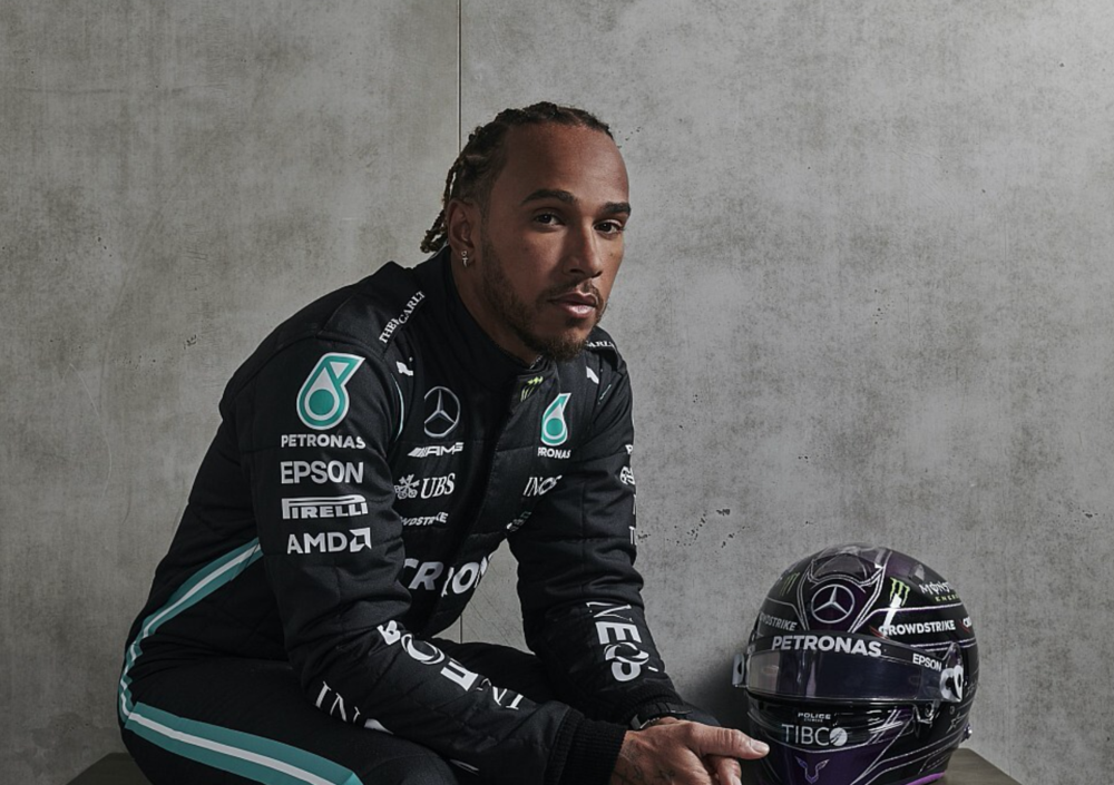 Hamilton: &quot;La mia priorit&agrave; &egrave; l&#039;uguaglianza, non vincere&quot;. Ma secondo voi almeno lui ci crede? 