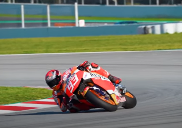 Il ritorno di Marc Marquez tra i cordoli: il video definitivo, e da brividi, di Honda 