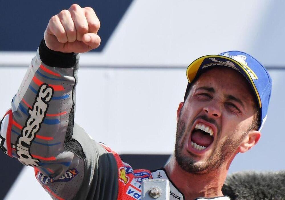 Buon compleanno Dovi, ma oggi il regalo faccelo tu!