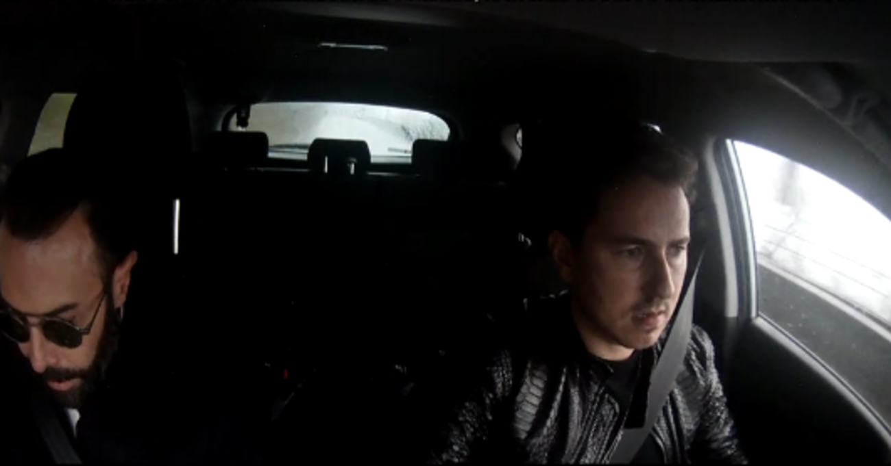 Lo scherzo de Le Iene a Jorge Lorenzo (video!). Scompare la sua Lamborghini Aventador SVJ 63 e lui impazzisce