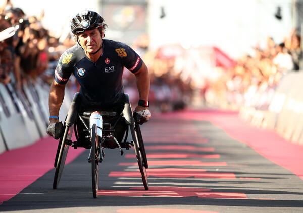 Alex Zanardi, parla il figlio: &quot;Nessuno sa dirci che cosa potr&agrave; tornare a fare&quot;