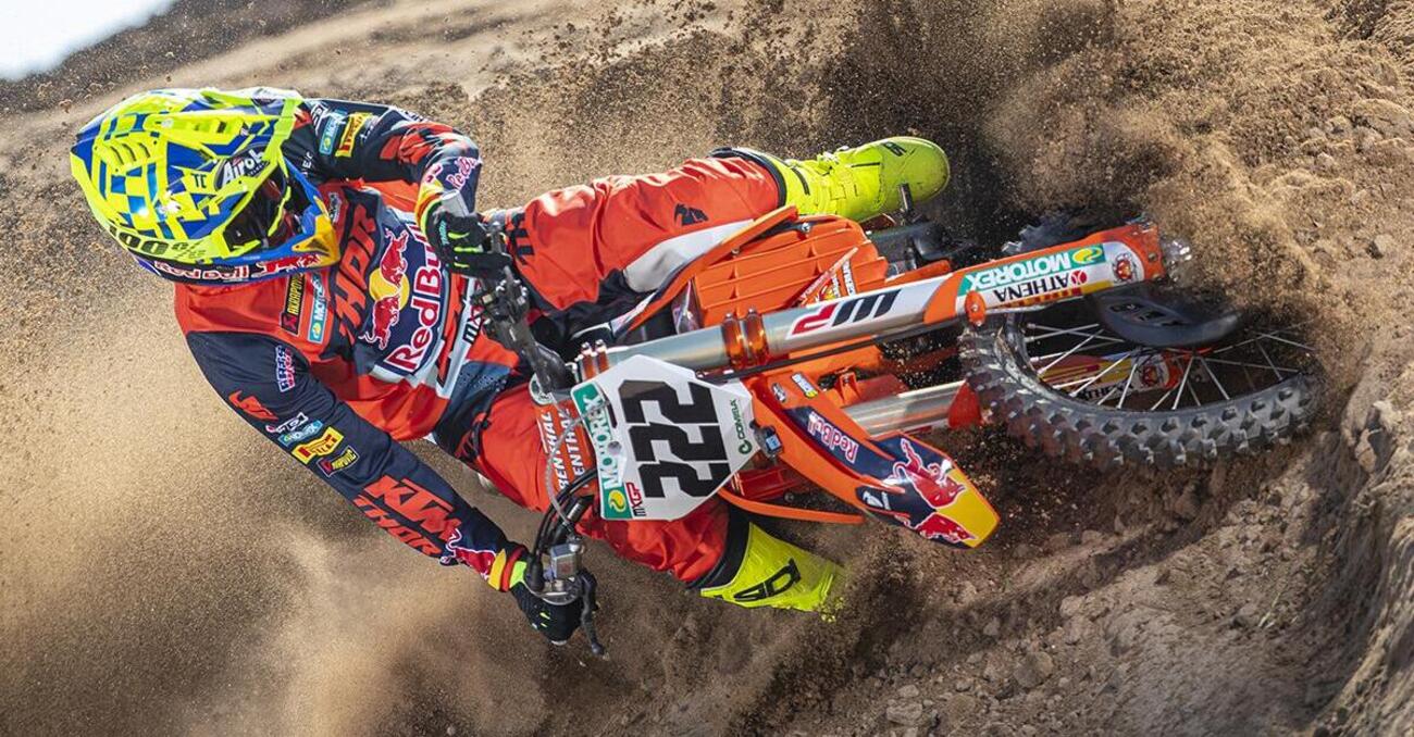 Tony Cairoli: &ldquo;Cari miei pilotini, vi ci vorrebbero meno social e pi&ugrave; zappa&rdquo;