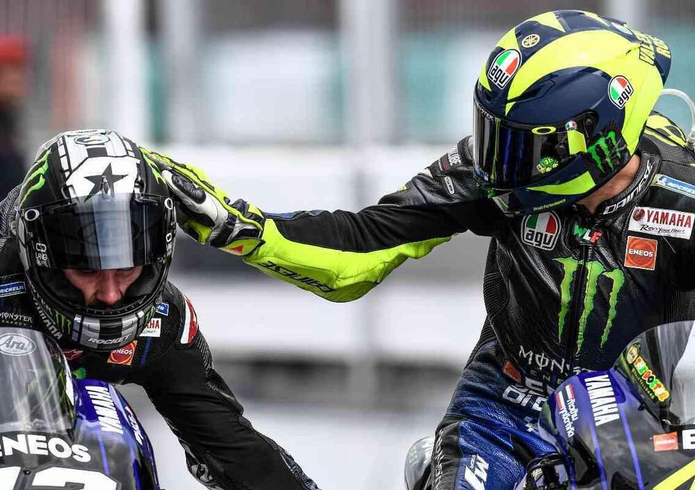 Vinales ammette: il mio pilota preferito &egrave; Valentino Rossi (il pi&ugrave; amato dai suoi rivali)