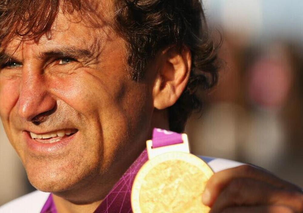 In arrivo nelle sale il docufilm sull&#039;ultima staffetta di Zanardi: il giorno in cui disse &quot;&egrave; il pi&ugrave; bello della mia vita&quot;