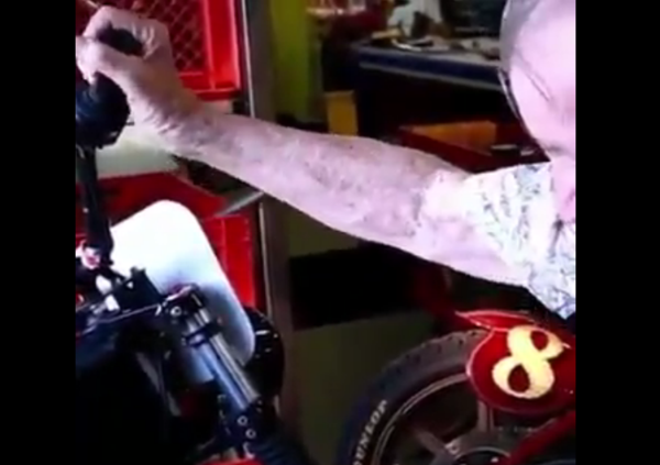 Cos&rsquo;&egrave; la passione per la moto? Ecco il video che spiega tutto