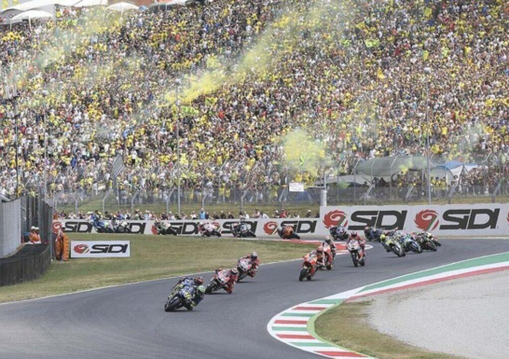 Ma perch&eacute; il GP del Mugello senza pubblico e il Giro d&rsquo;Italia con gli assembramenti a bordo strada?