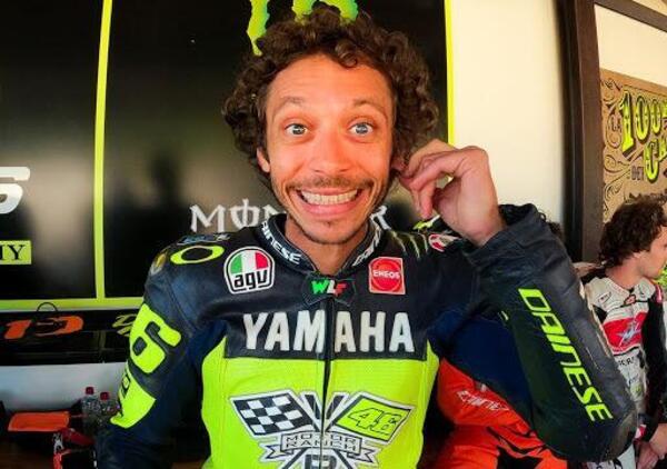 WLF e Valentino Rossi conquistano le strade del Giro d&rsquo;Italia&hellip; E lui posta la foto sui social