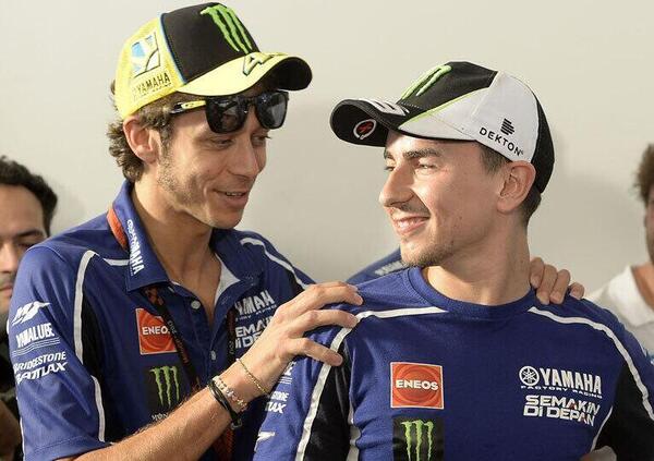 Jorge Lorenzo ha detto basta e Valentino Rossi non vuole smettere. La spiegazione: Chicho non &egrave; Graziano!