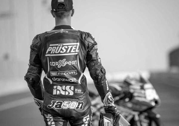 Siamo sicuri che la Dorna abbia fatto bene a ritirare il numero 50 di Jason Dupasquier dalla Moto3?