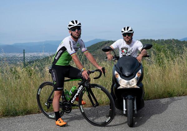 Il talento del ciclismo Remco Evenepoel ha chiesto aiuto a Cal Crutchlow. Ecco perch&egrave;