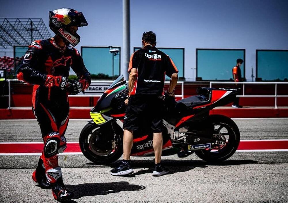 Andrea Dovizioso e Aprilia: ottimi spunti a Misano, ma di matrimonio ancora non se ne parla