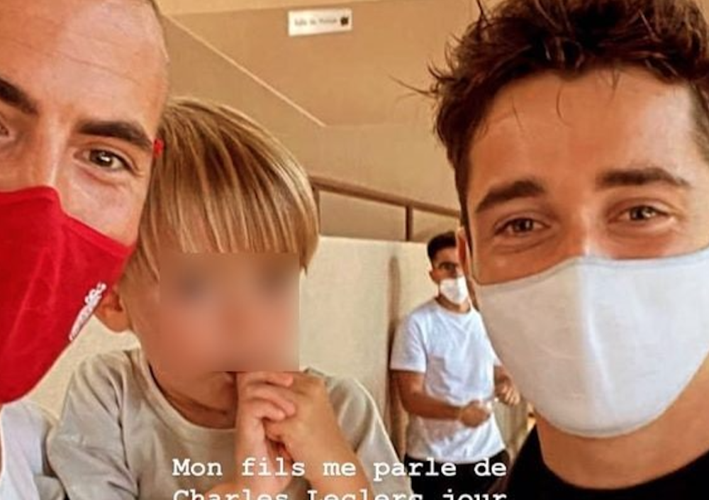 Il figlio di Lecomte incontra Leclerc: &quot;Realizzare i sogni di tuo figlio &egrave; qualcosa di magico&quot;