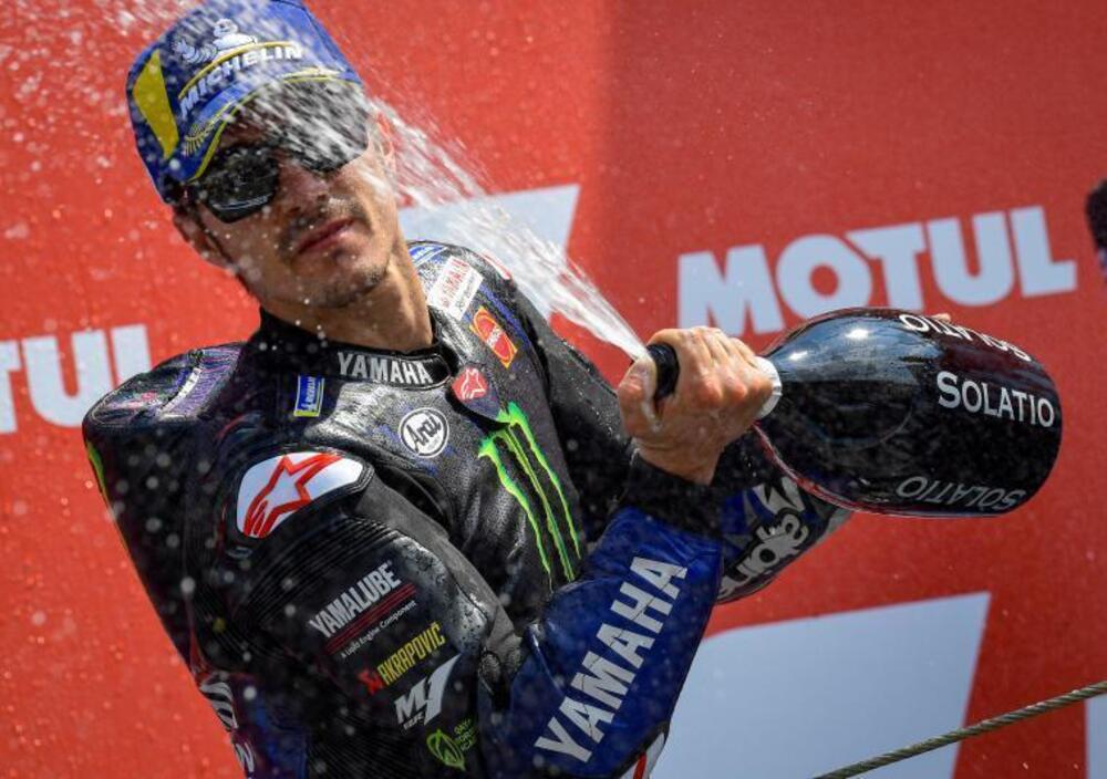 Da come Maverick Vinales &egrave; salito sul podio si capiva gi&agrave; tutto [VIDEO]