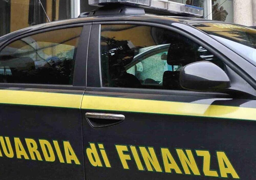 Cashback follia a Macerata: scoperto un altro furbetto che faceva rifornimenti da 10 centesimi